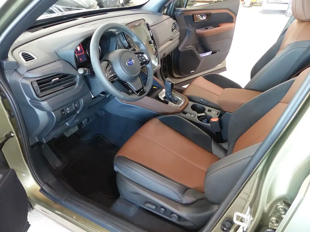 Subaru Forester - Thumbnail 8