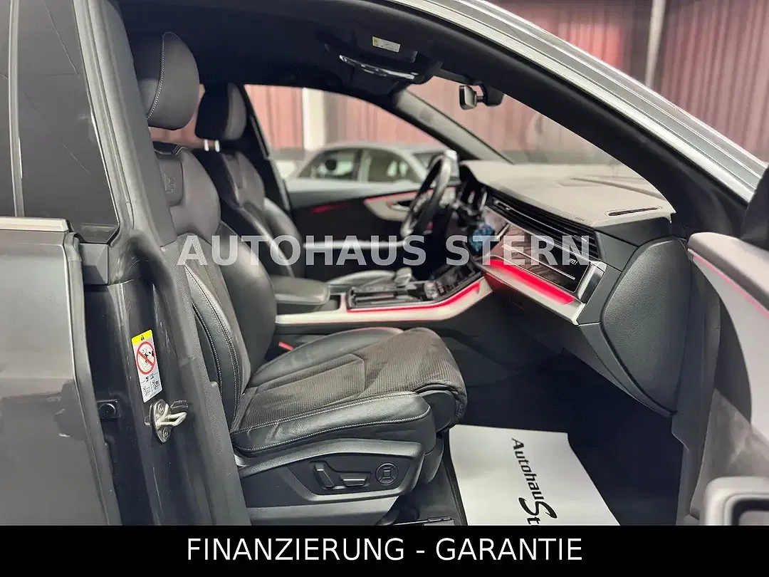 Audi SQ8 - Thumbnail 23