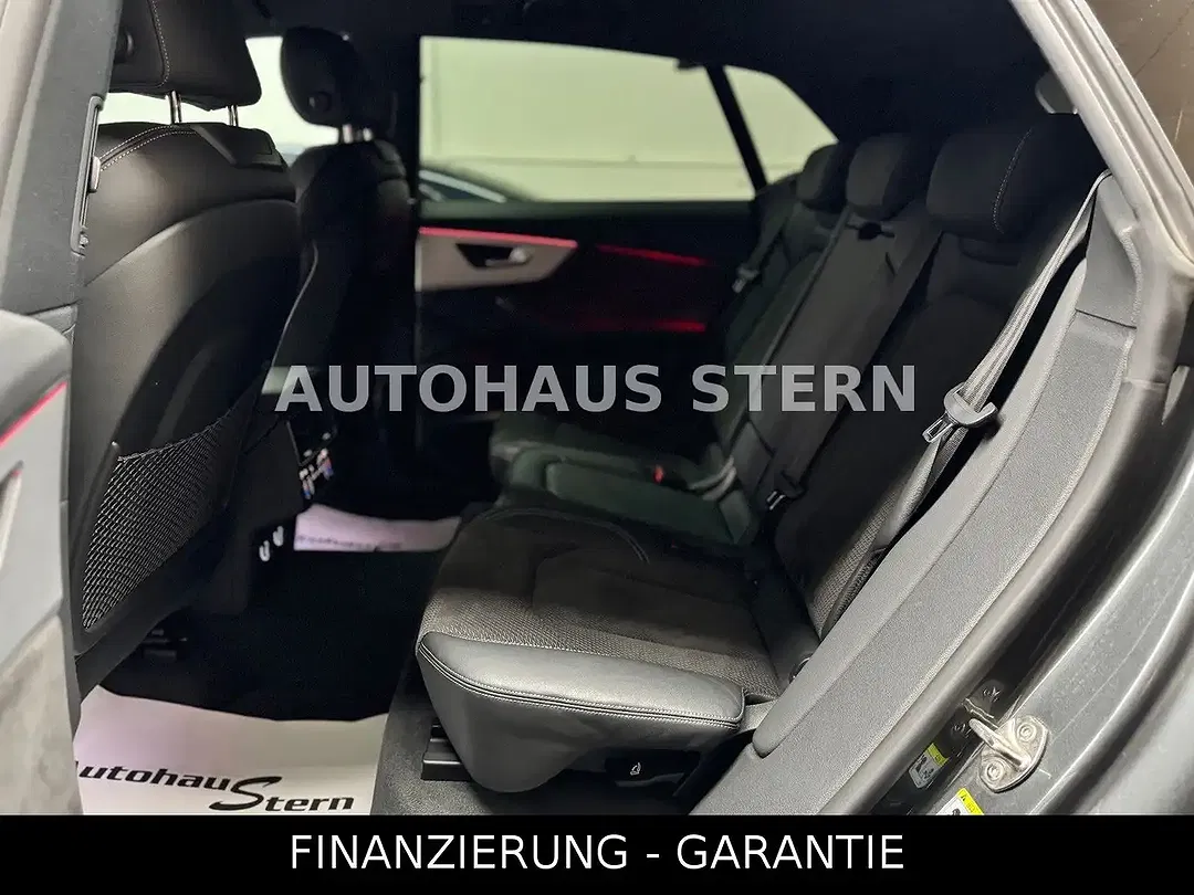 Audi SQ8 - Thumbnail 25