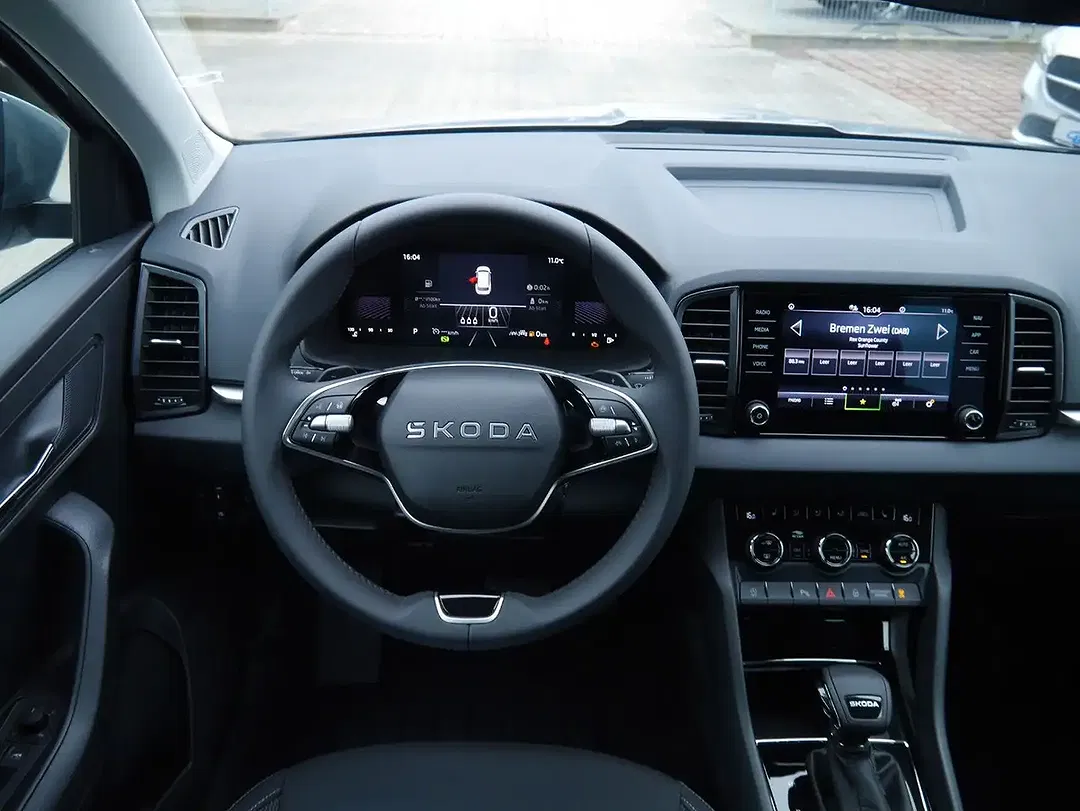 Skoda Karoq - Thumbnail 14
