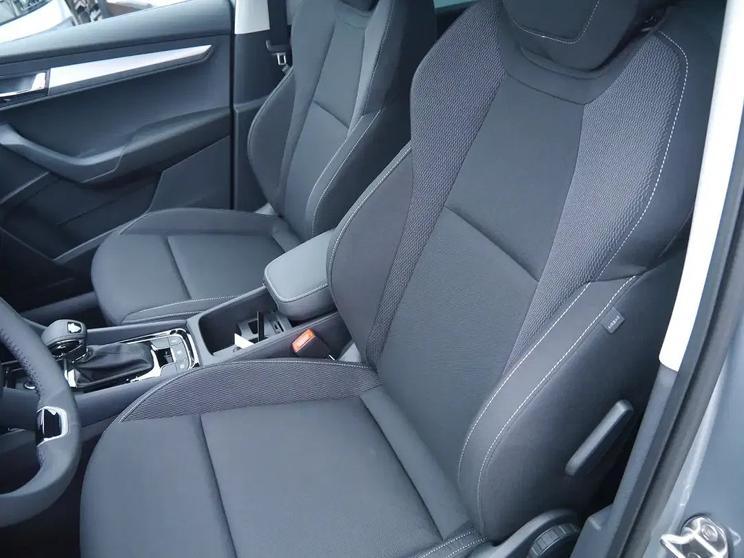 Skoda Karoq - Thumbnail 15