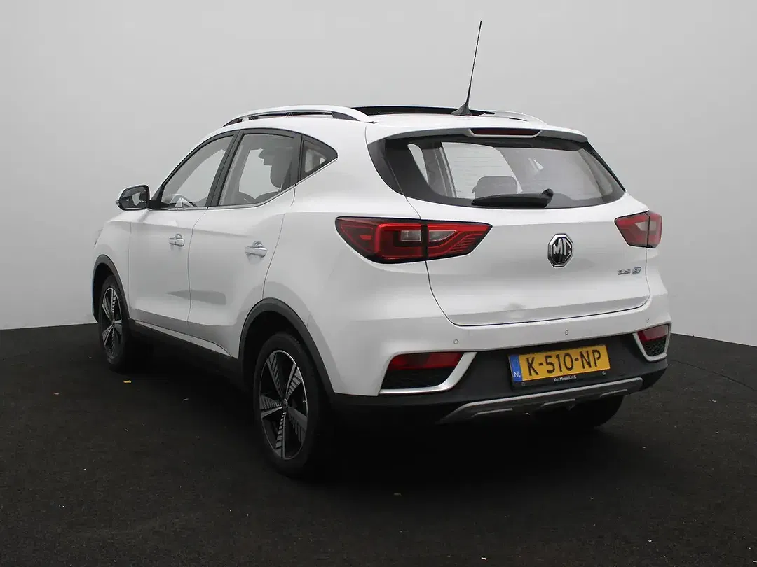 MG ZS - Thumbnail 2