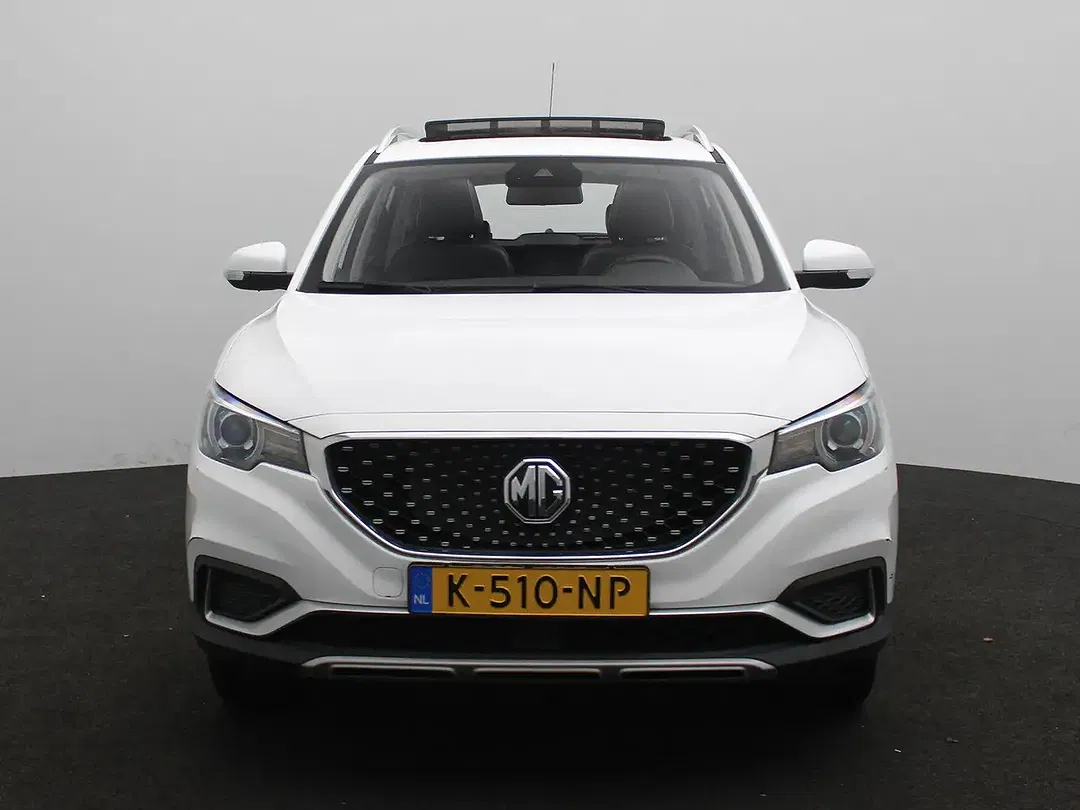 MG ZS - Thumbnail 3