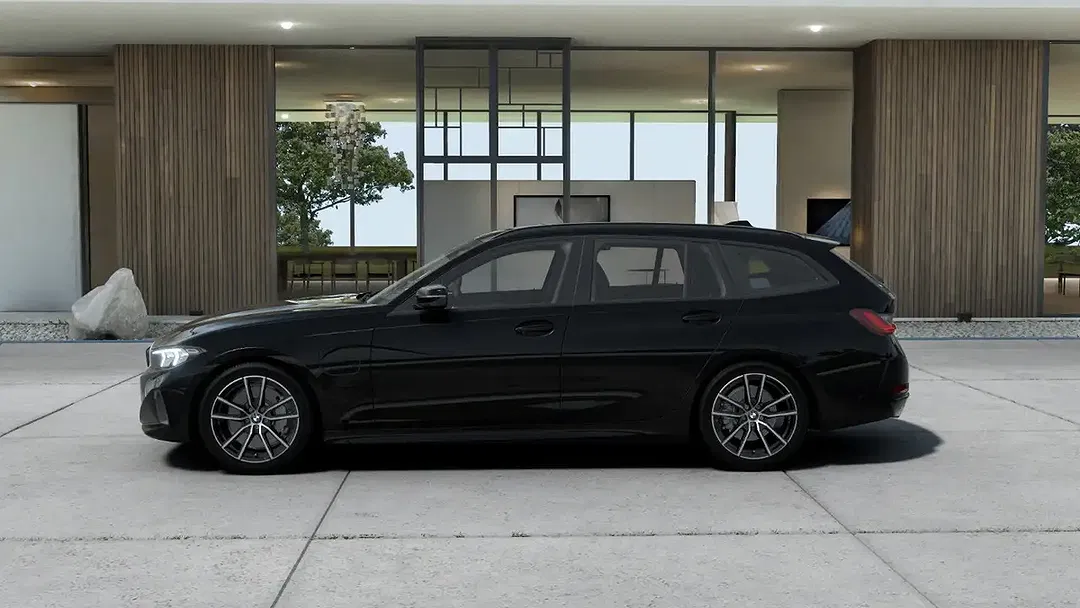 BMW 330 - Thumbnail 4