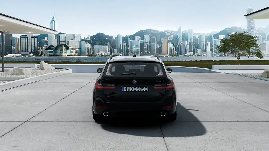 BMW 330 - Thumbnail 5