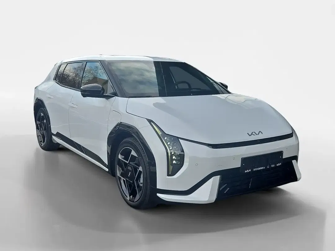 Kia EV4 - Thumbnail 7