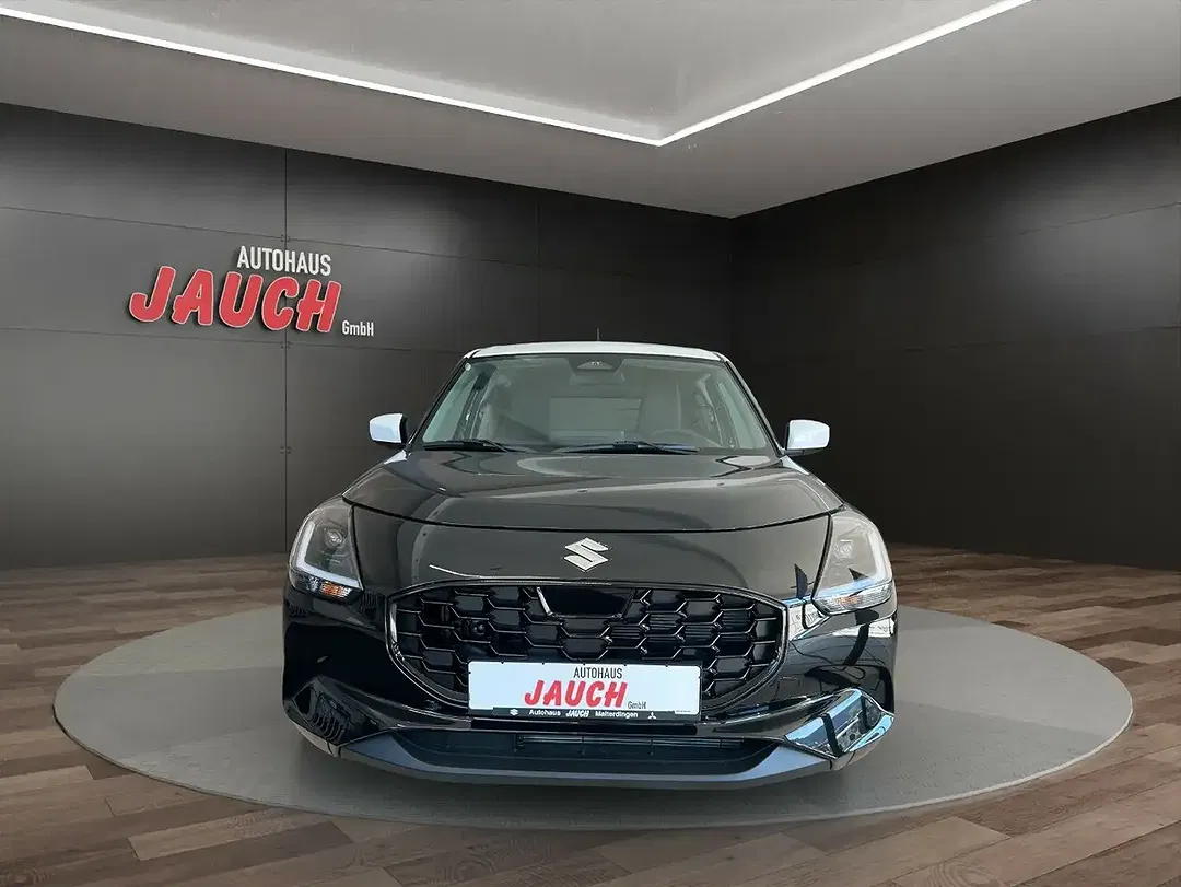 Suzuki Swift - Thumbnail 4