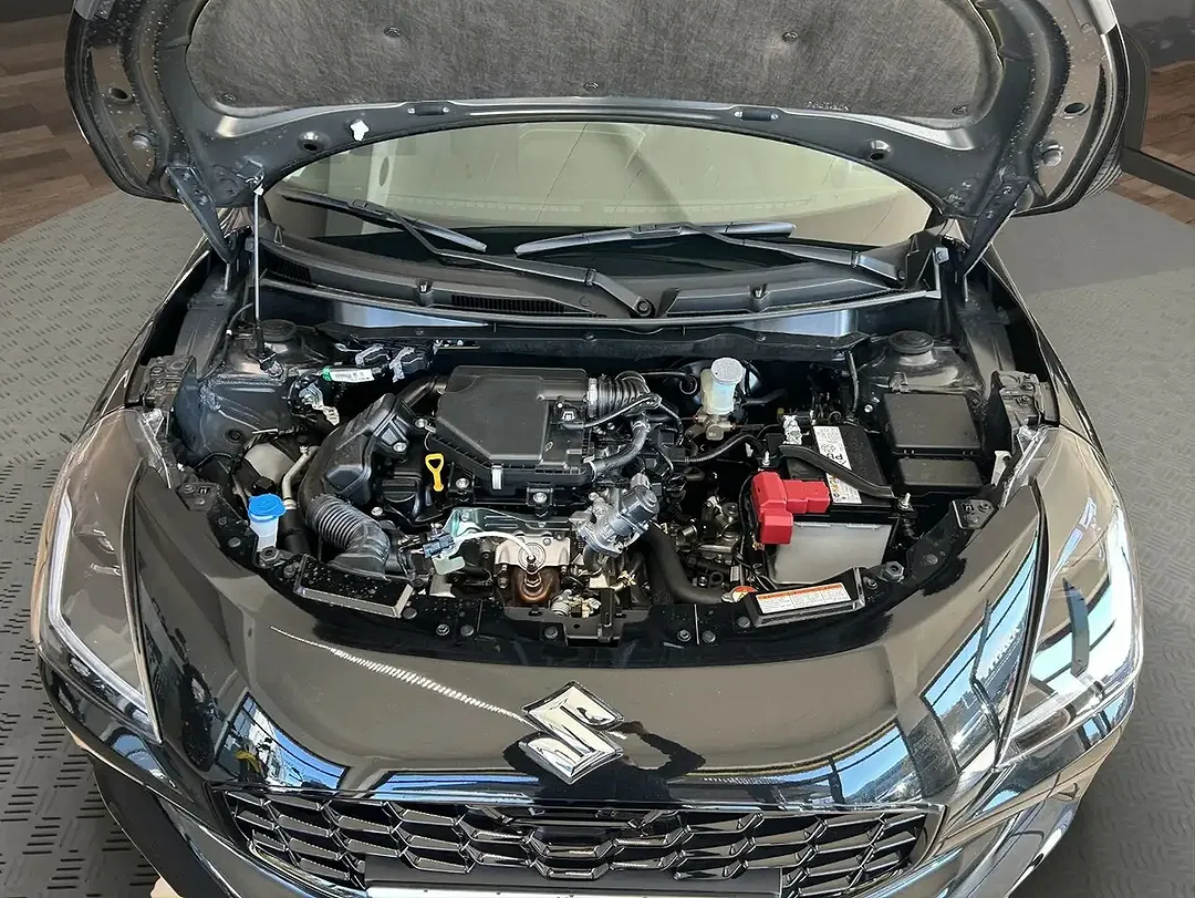 Suzuki Swift - Thumbnail 6