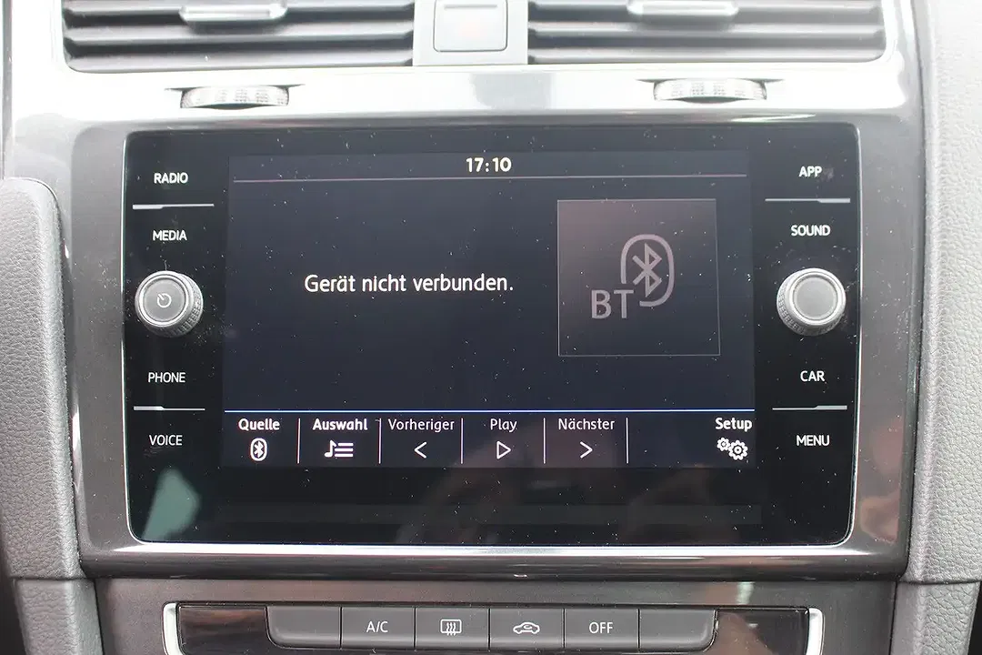 Volkswagen Golf - Thumbnail 12