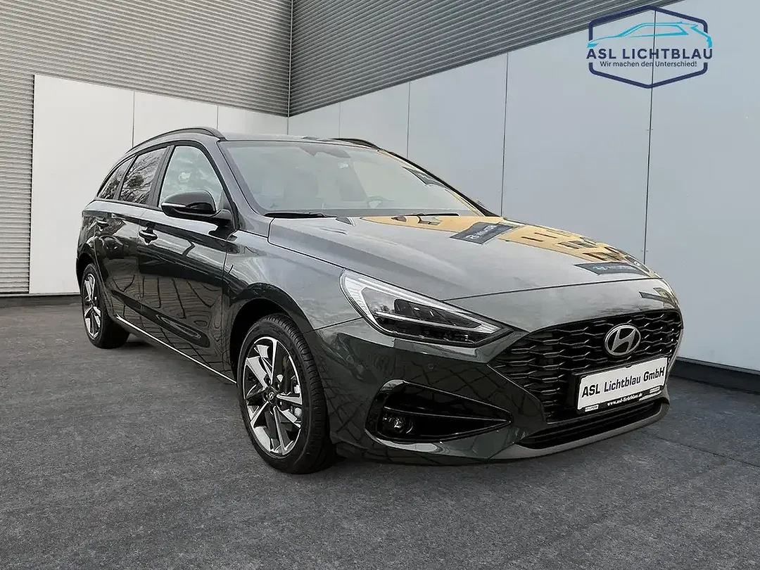 Hyundai i30 - Thumbnail 3