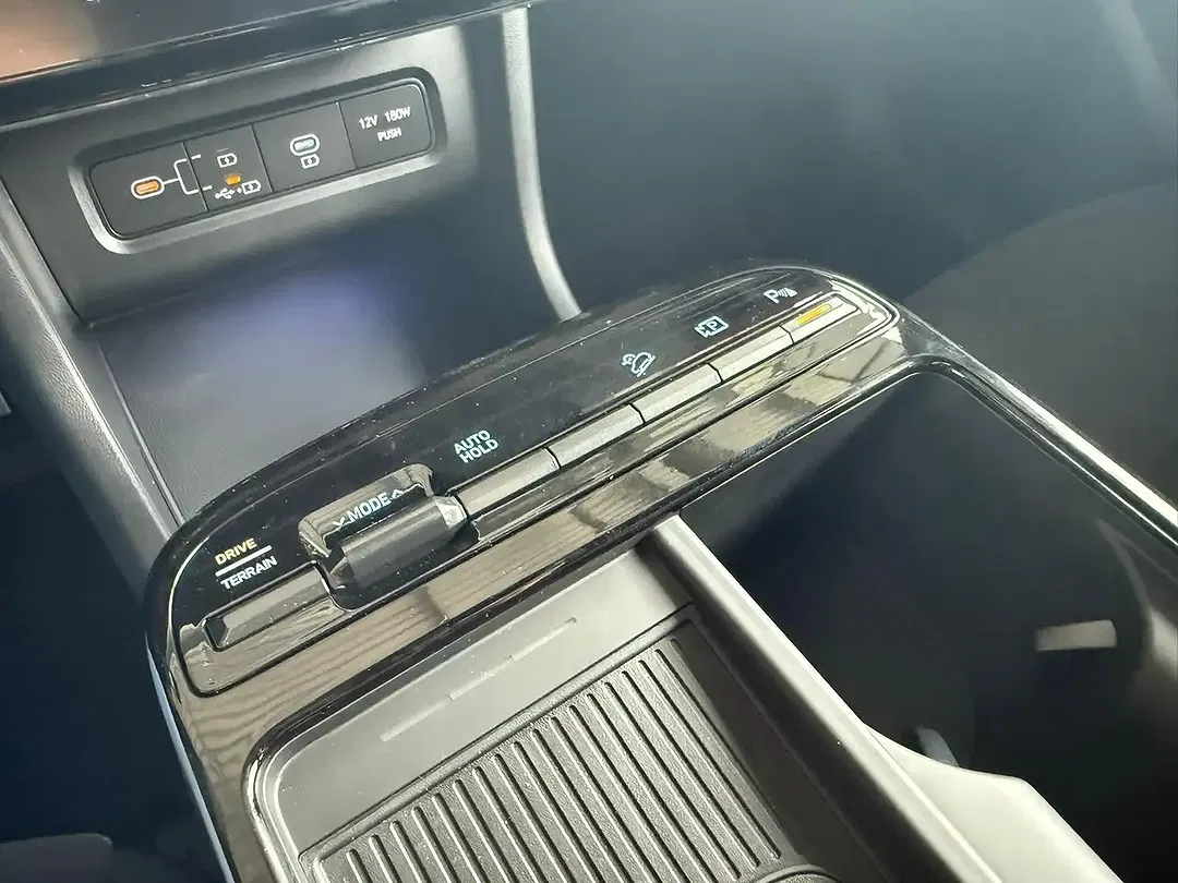 Hyundai TUCSON - Thumbnail 16