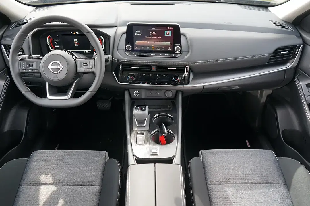 Nissan X-Trail - Thumbnail 5