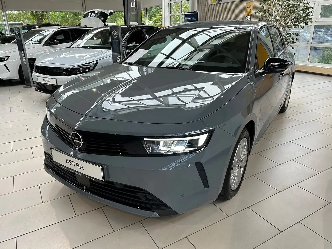 Opel Astra - Thumbnail 1