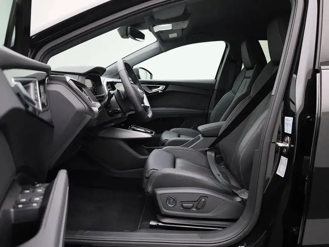 Audi Q4 e-tron - Thumbnail 10