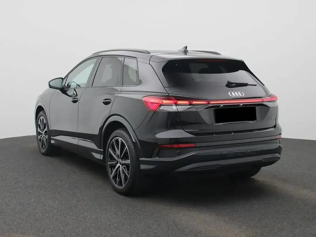 Audi Q4 e-tron - Thumbnail 3