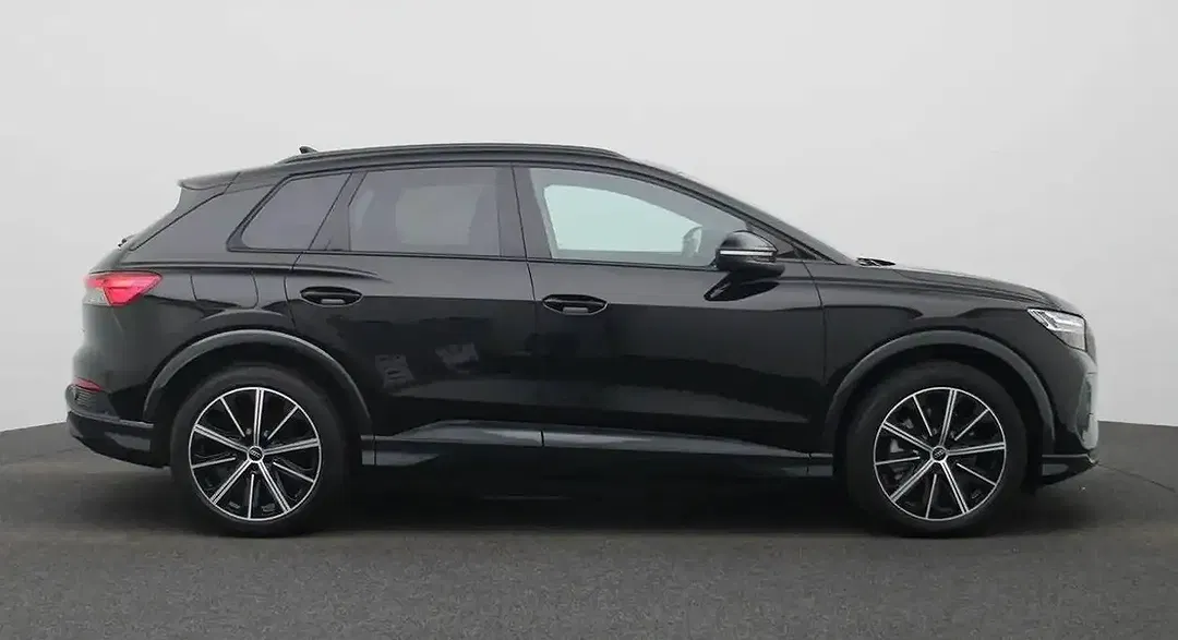 Audi Q4 e-tron - Thumbnail 6