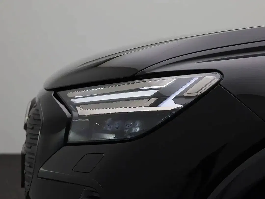 Audi Q4 e-tron - Thumbnail 8
