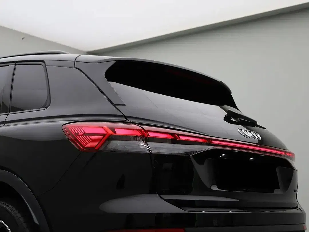 Audi Q4 e-tron - Thumbnail 9