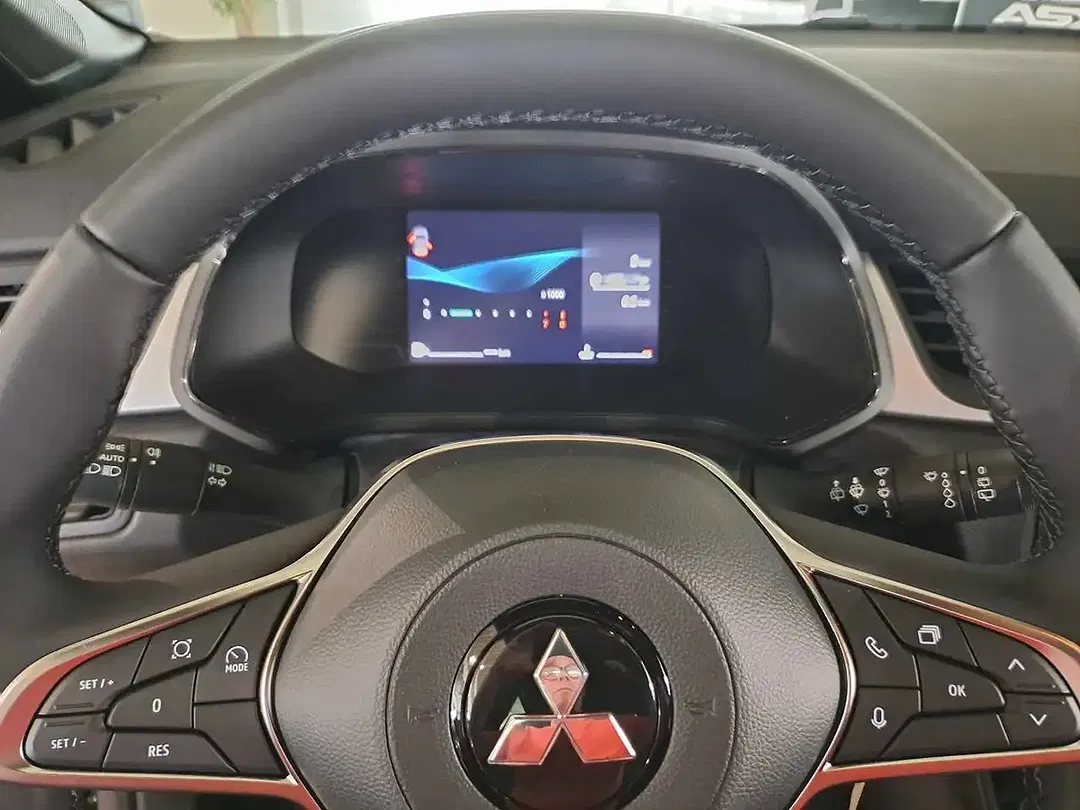 Mitsubishi ASX - Thumbnail 13