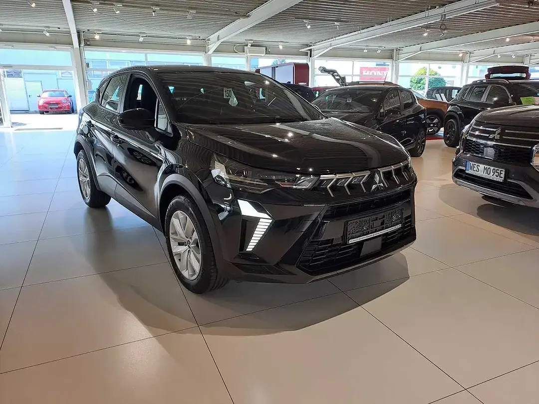 Mitsubishi ASX - Thumbnail 3