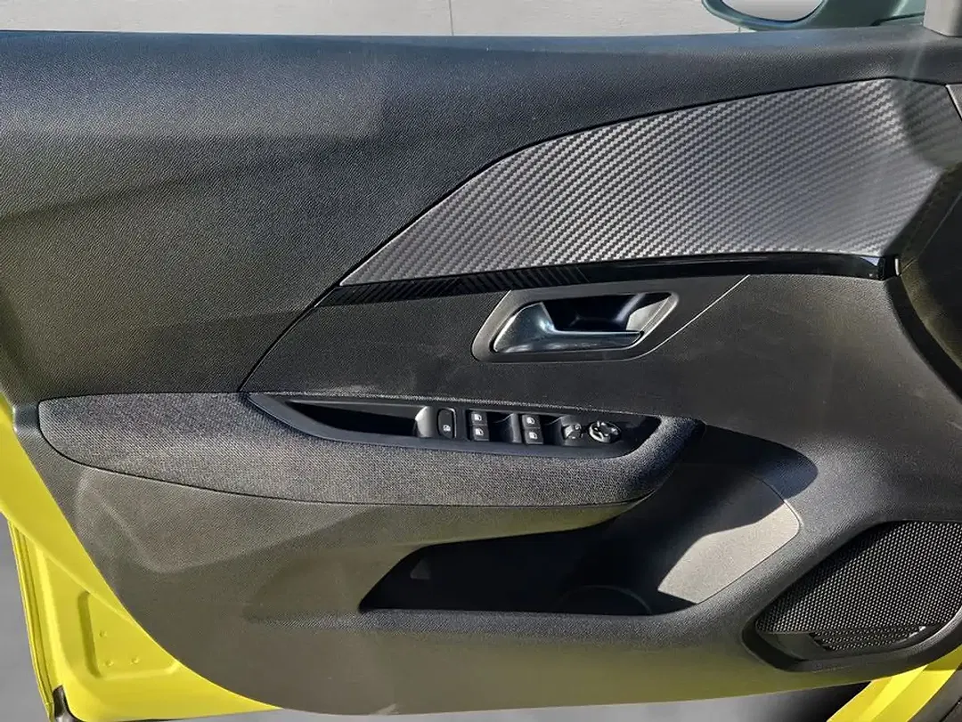 Peugeot 208 - Thumbnail 16