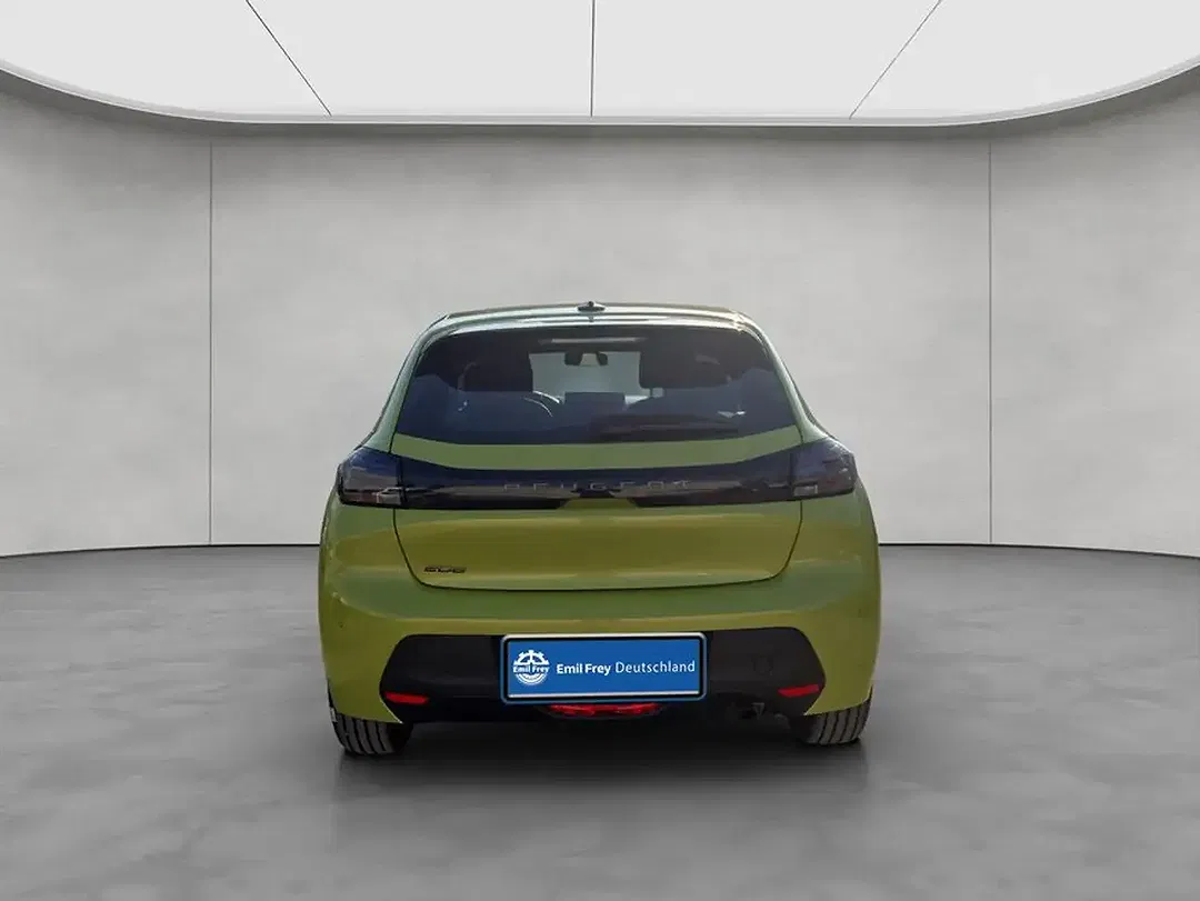 Peugeot 208 - Thumbnail 4