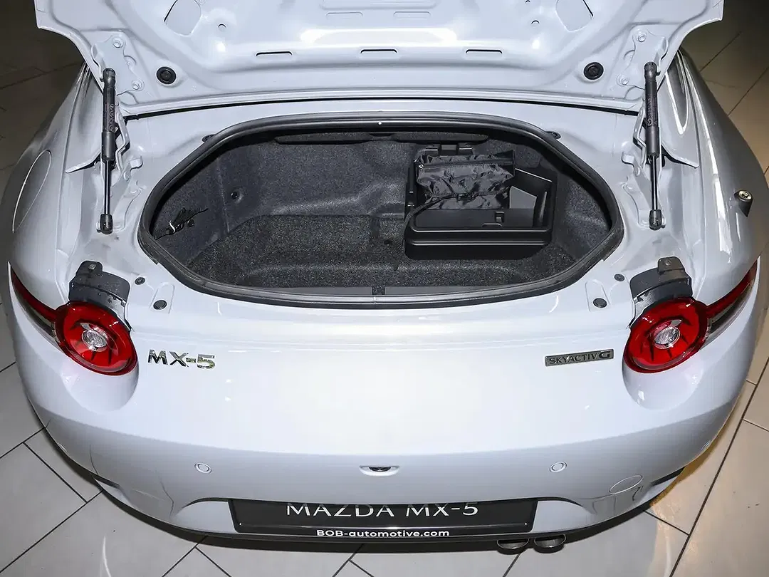 Mazda MX-5 - Thumbnail 11