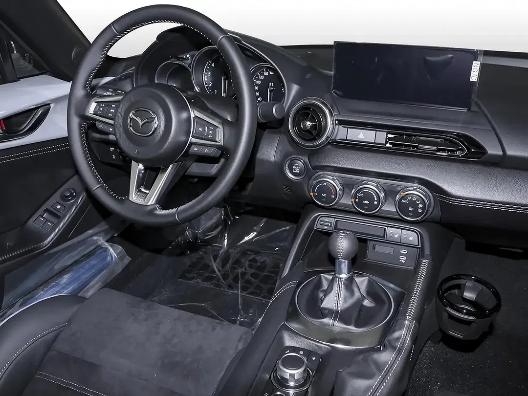 Mazda MX-5 - Thumbnail 5