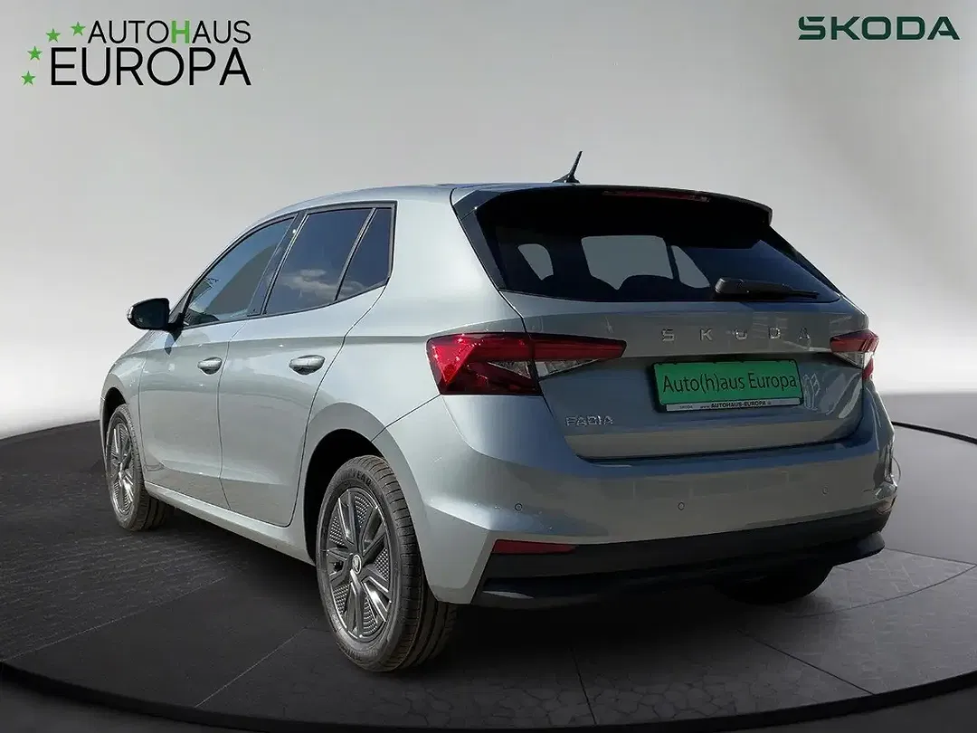 Skoda Fabia - Thumbnail 2