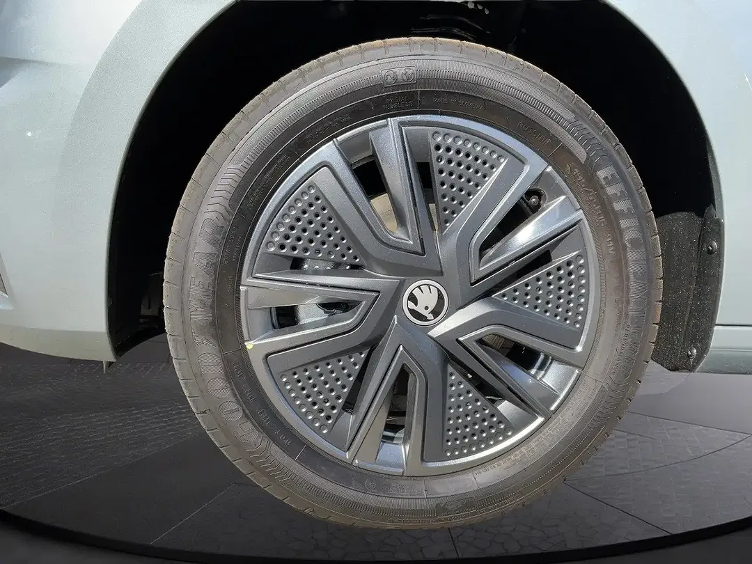 Skoda Fabia - Thumbnail 7