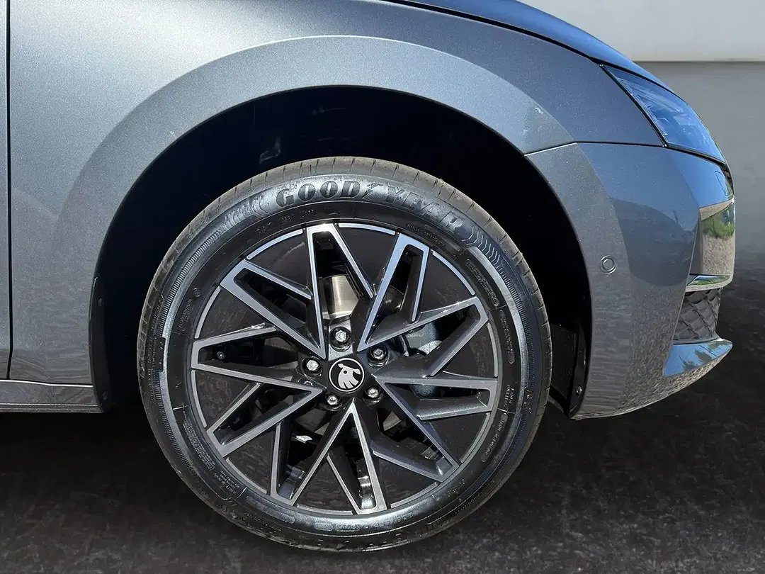 Skoda Octavia - Thumbnail 15
