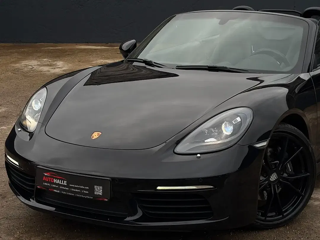 Porsche Boxster - Thumbnail 3