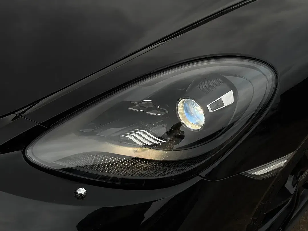 Porsche Boxster - Thumbnail 4