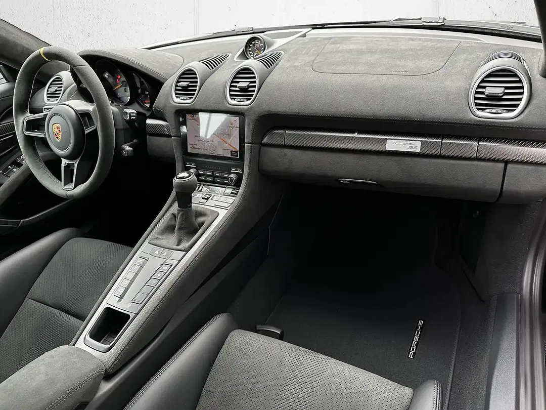 Porsche Boxster - Thumbnail 8