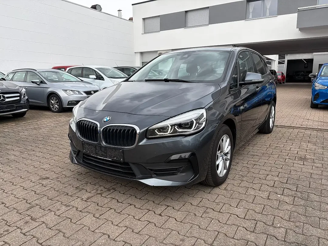 BMW 216 - Afbeelding 1