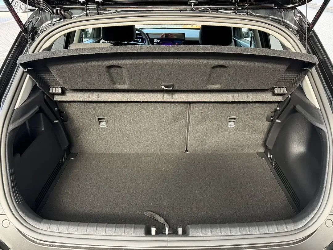 Kia Stonic - Thumbnail 11