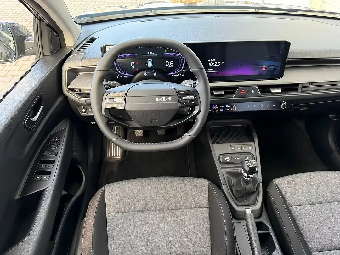 Kia Stonic - Thumbnail 9