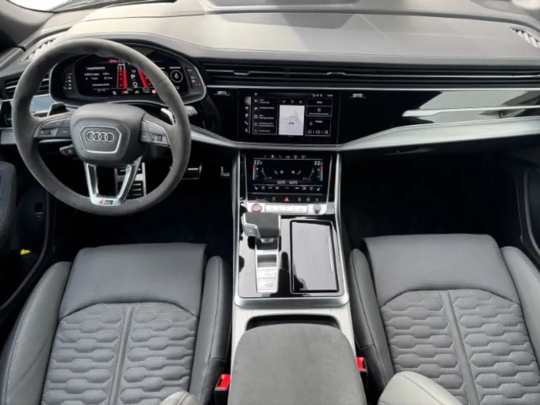 Audi RS Q8 - Thumbnail 10