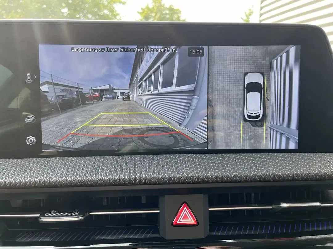 Kia EV6 - Thumbnail 8