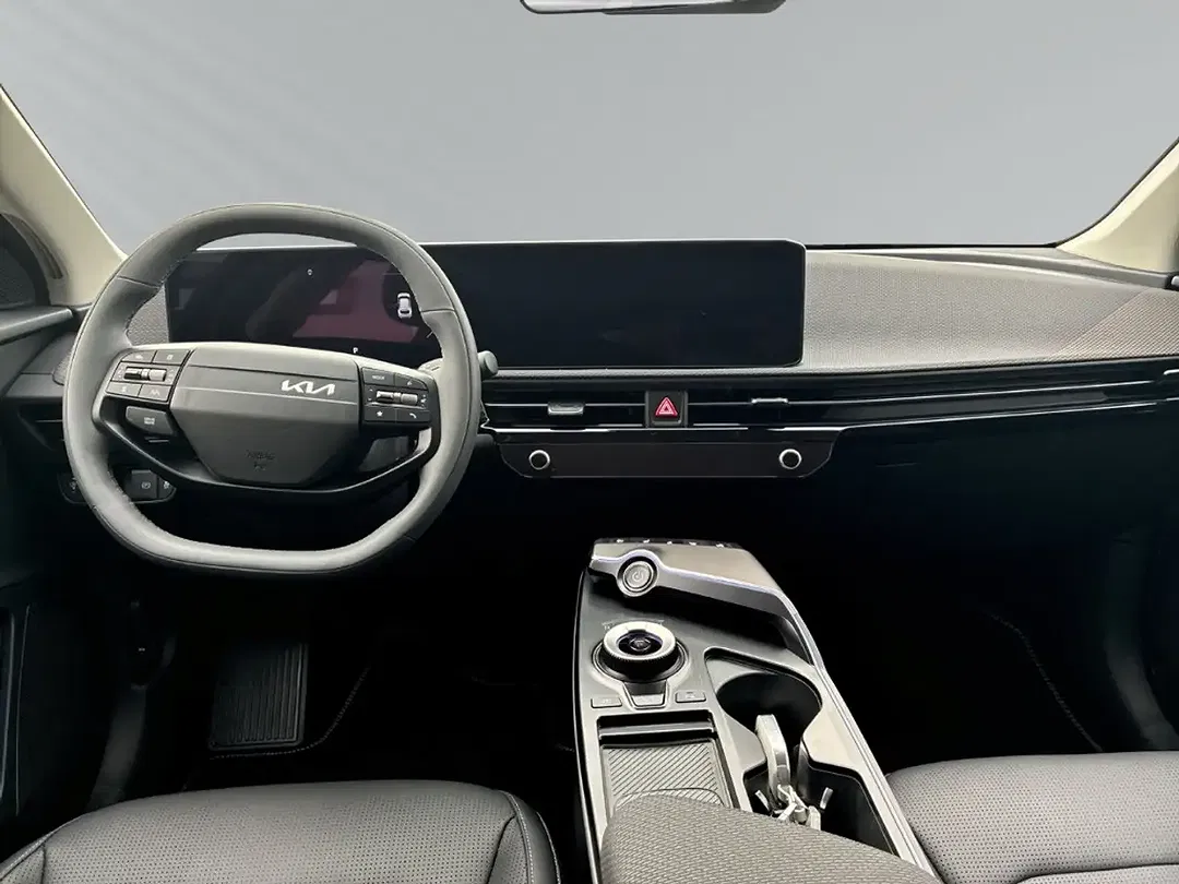 Kia EV6 - Thumbnail 5