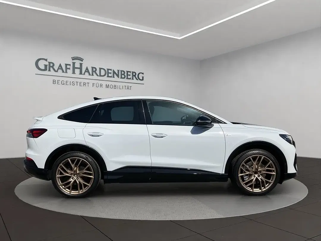 Audi Q4 e-tron - Thumbnail 7