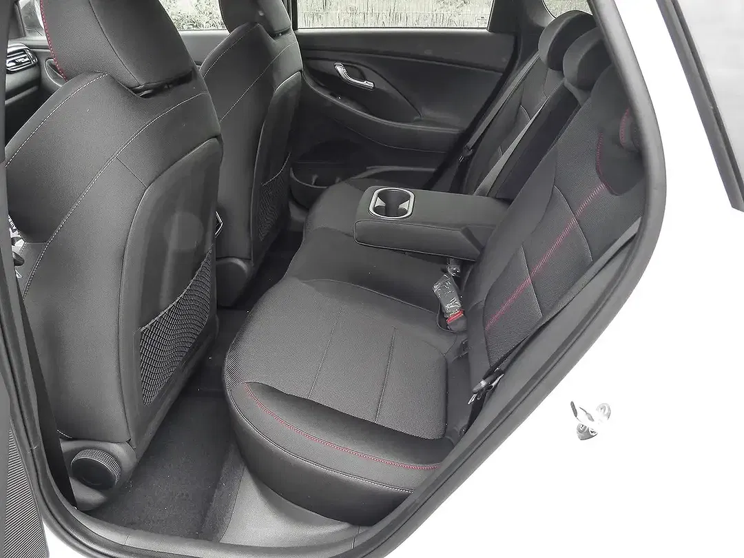Hyundai i30 - Thumbnail 14