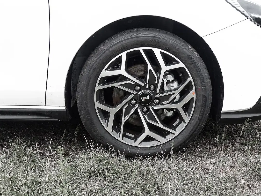 Hyundai i30 - Thumbnail 3
