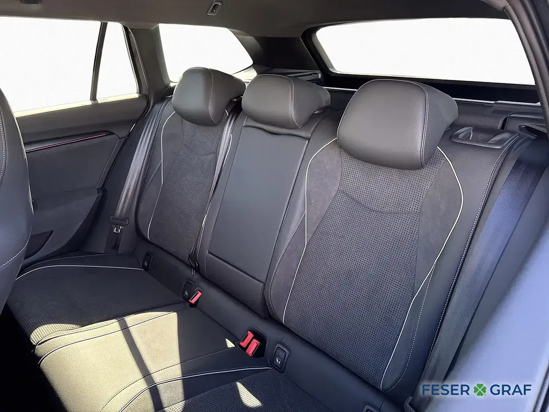 Skoda Superb - Thumbnail 12