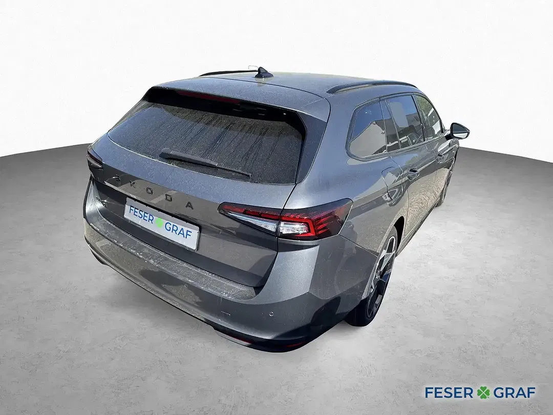 Skoda Superb - Thumbnail 5