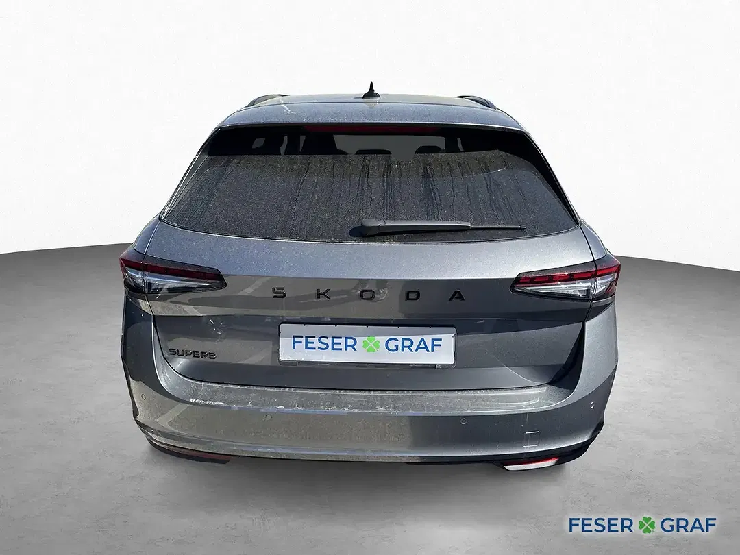 Skoda Superb - Thumbnail 6