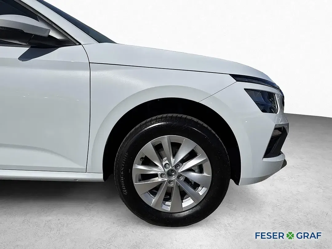 Skoda Kamiq - Thumbnail 4