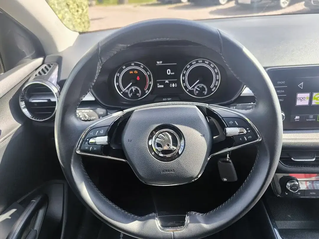 Skoda Fabia - Thumbnail 10