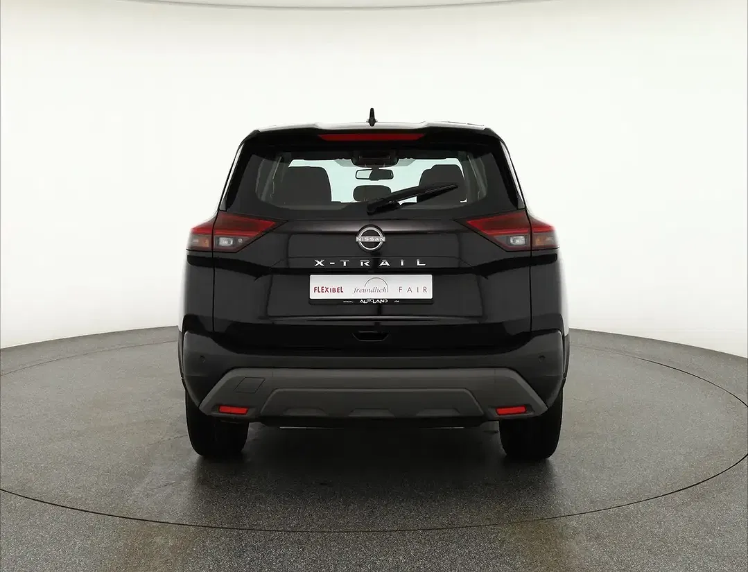 Nissan X-Trail - Thumbnail 4