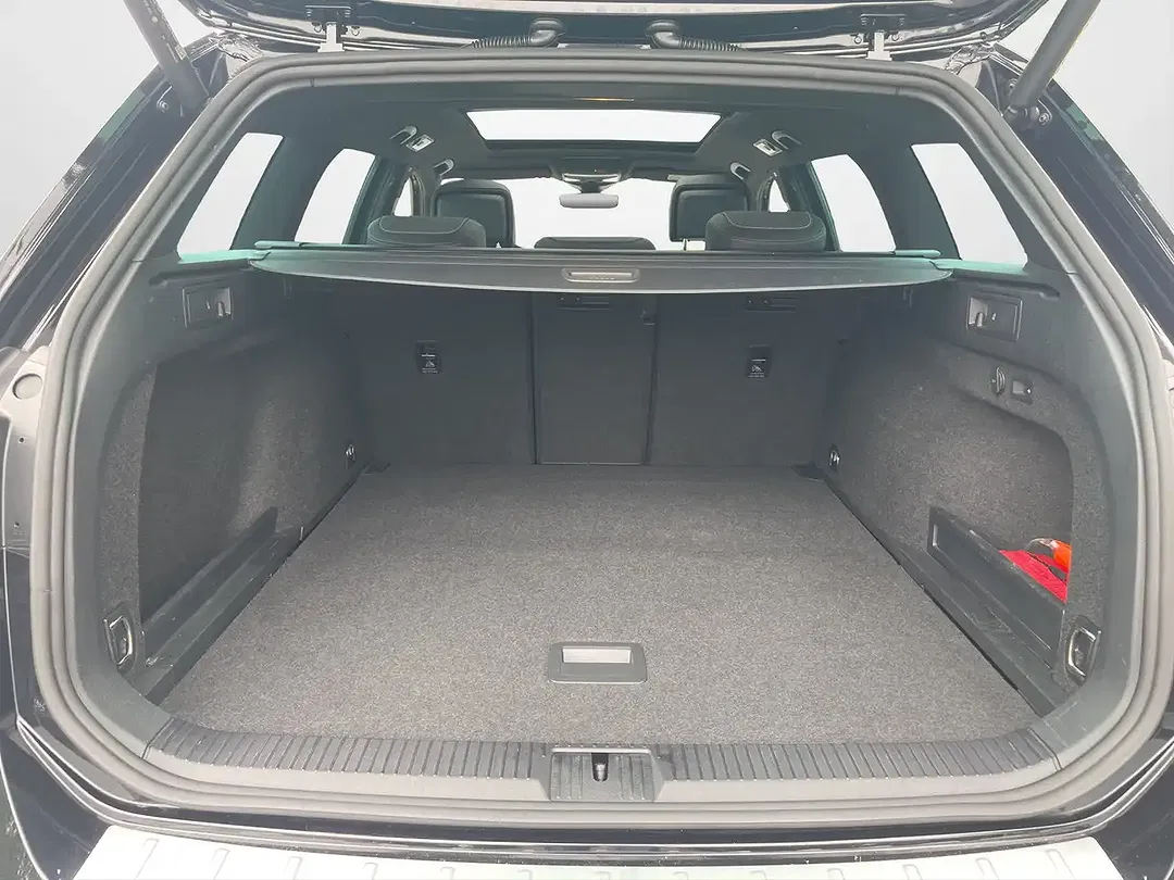Volkswagen Passat Alltrack - Thumbnail 12